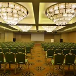 Resort Adenya & Halal 5*