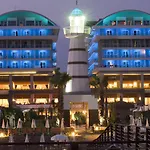 Resort Adenya & Halal 5*