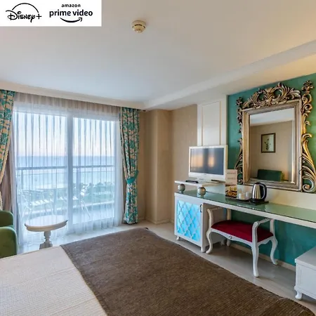 Resort Adenya & Halal 5*