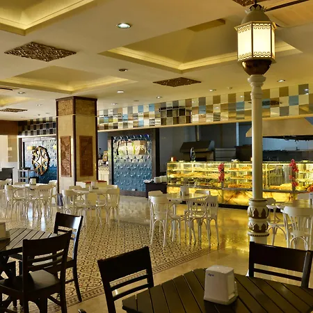 Adenya & Halal Üdülőközpont 5*