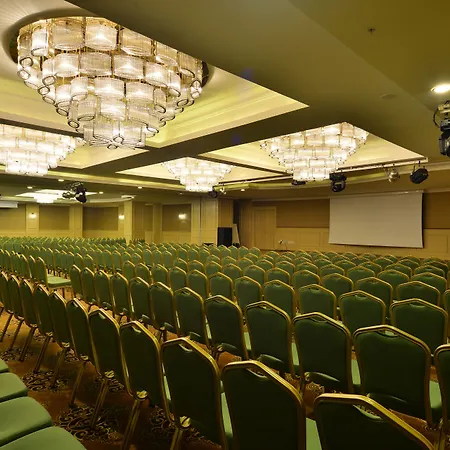 Adenya & Halal 알란야