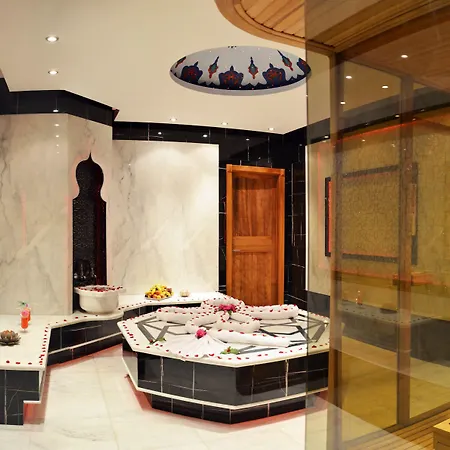 Θέρετρο Adenya & Halal Αλάνια