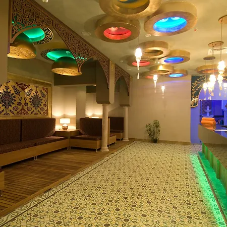 Adenya & Halal Θέρετρο Αλάνια